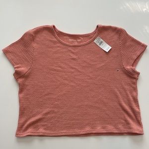 NWT American Eagle Pink Soft Stretchy Cropped Shirt